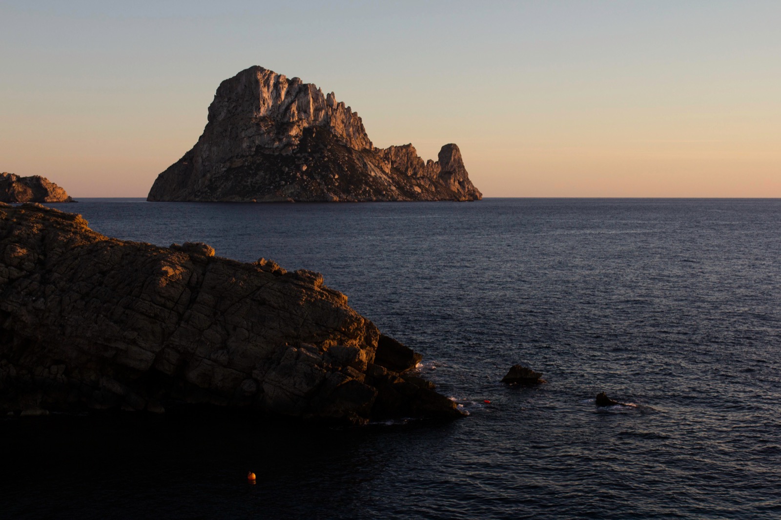 Ibiza, off-script